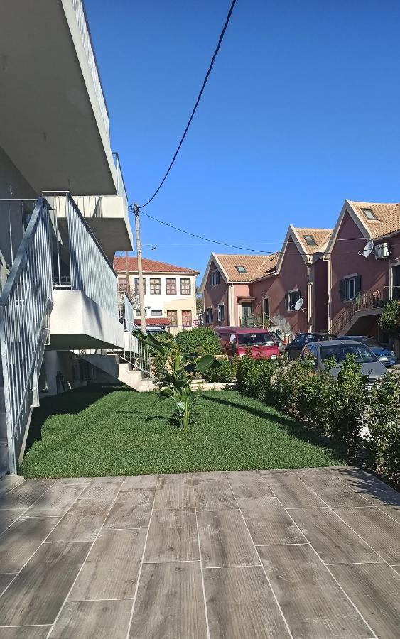 Harmony Superior Suite Apartment 阿尔戈斯托利翁 外观 照片